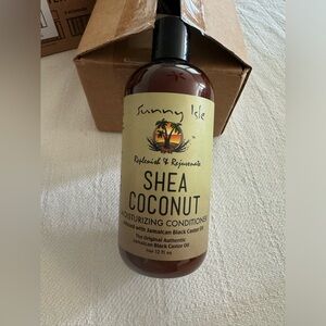 Sunny Isle Shea Coconut Moisturizing Conditioner